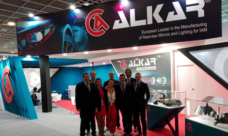 BESUCHER-ERFOLG BEIM AUSSTELLERSTAND VON ALKAR WÄHREND DER AUTOMECHANIKA