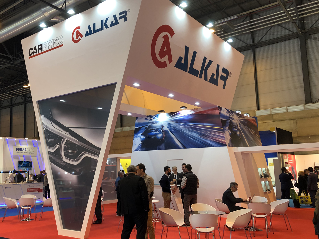 Grande affluence de clients au stand ALKAR pendant ses deux premières journées de présence au salon MOTORTEC 2019